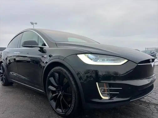 2021 Tesla Model X Long Range Plus AWD photo