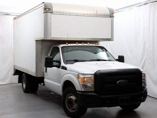 2016 Ford F-350 Super Duty XL RWD photo