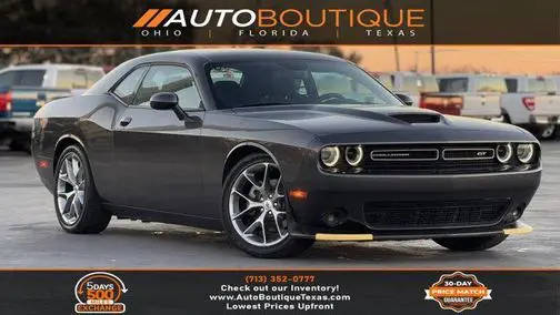 2022 Dodge Challenger GT RWD photo