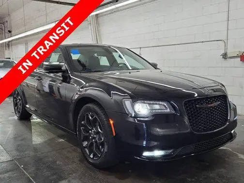 2022 Chrysler 300 Touring L AWD photo