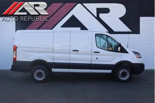 2017 Ford Transit Van  RWD photo