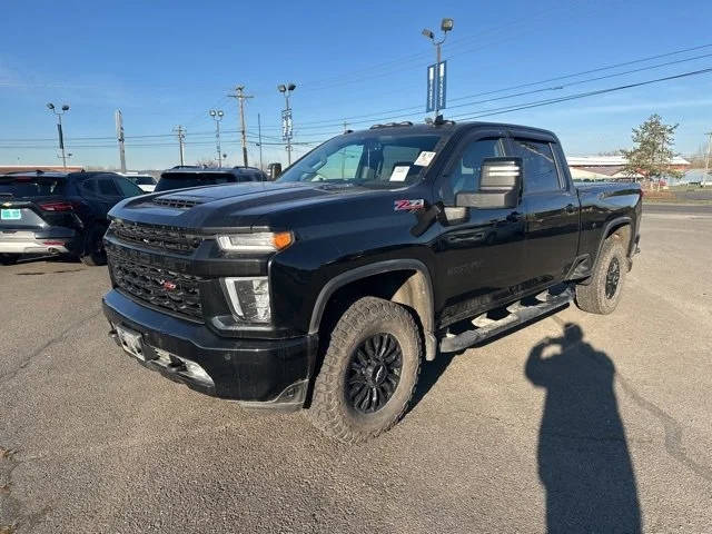 2022 Chevrolet Silverado 3500HD LTZ 4WD photo