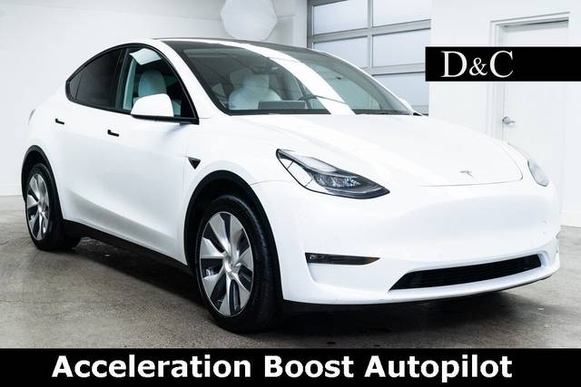 2022 Tesla Model Y Long Range AWD photo