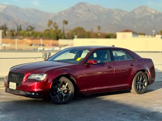 2022 Chrysler 300 300S RWD photo