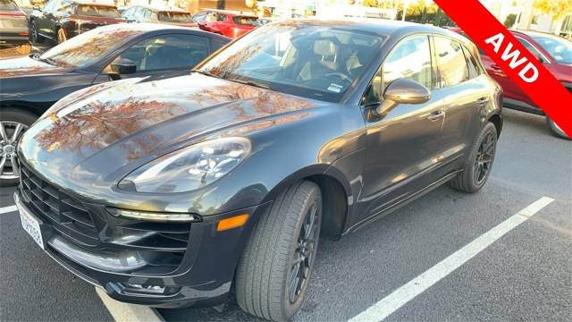 2017 Porsche Macan GTS AWD photo