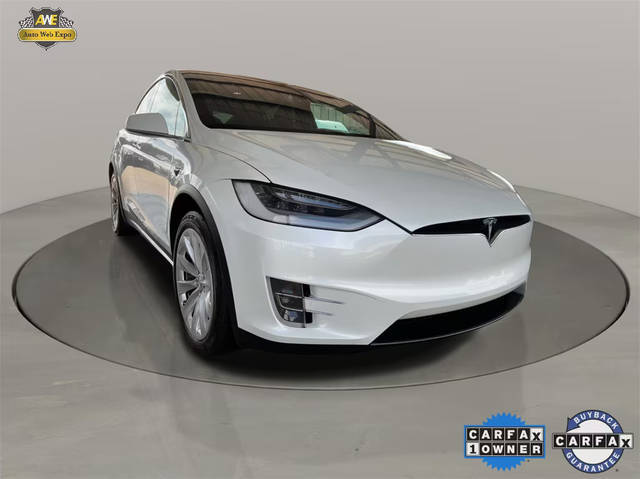 2020 Tesla Model X Long Range Plus AWD photo