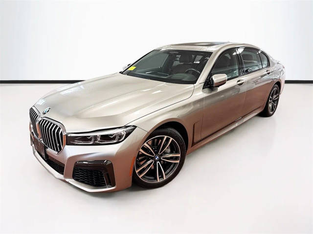 2022 BMW 7 Series 740i xDrive AWD photo