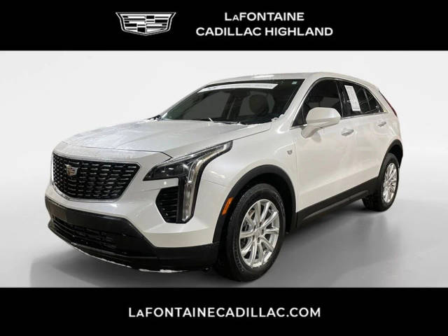 2022 Cadillac XT4 FWD Luxury FWD photo