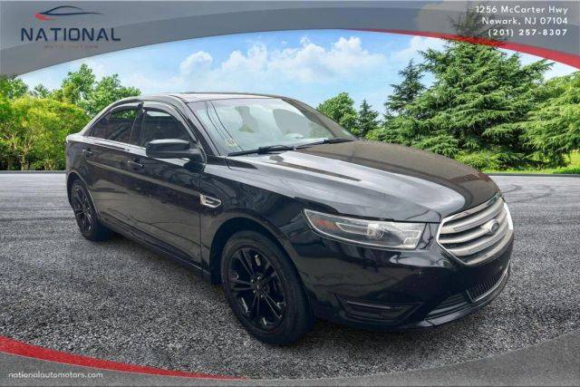 2015 Ford Taurus SEL FWD photo
