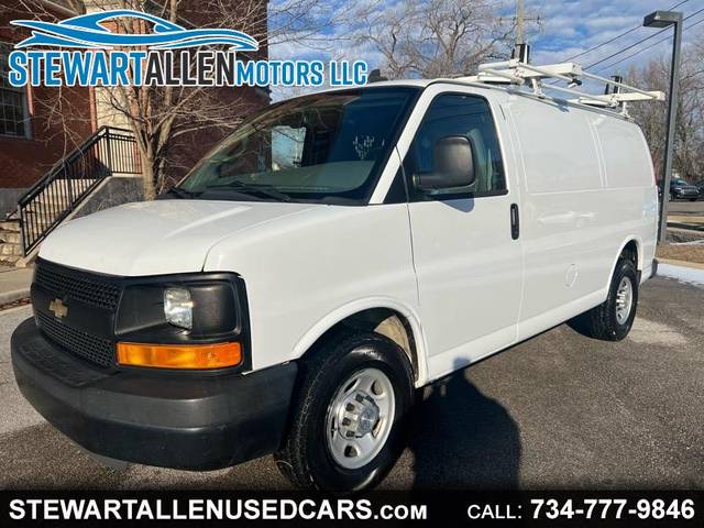 2016 Chevrolet Express Cargo  RWD photo