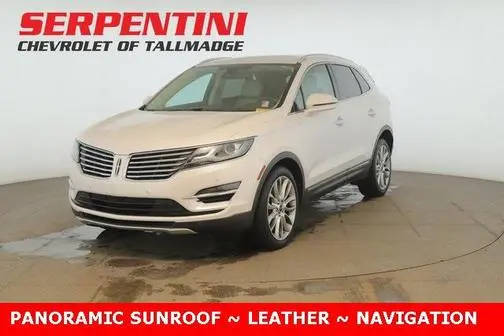 2016 Lincoln MKC Reserve FWD photo