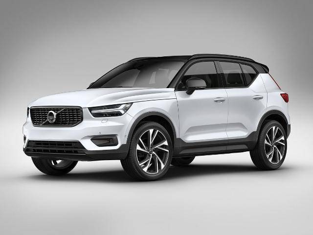 2022 Volvo XC40 R-Design AWD photo