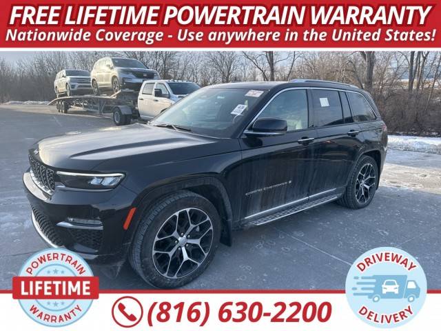 2023 Jeep Grand Cherokee Summit Reserve 4WD photo