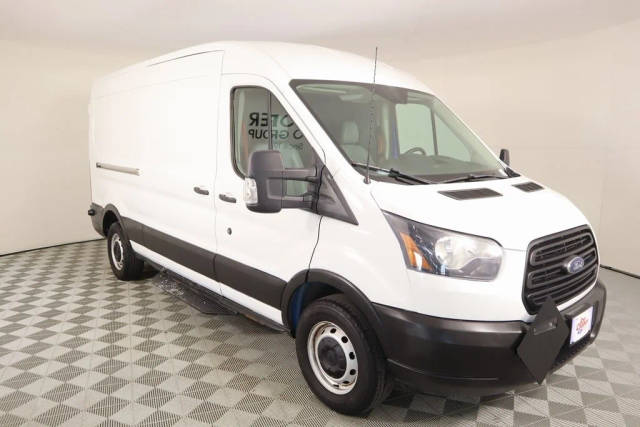 2019 Ford Transit Van  RWD photo