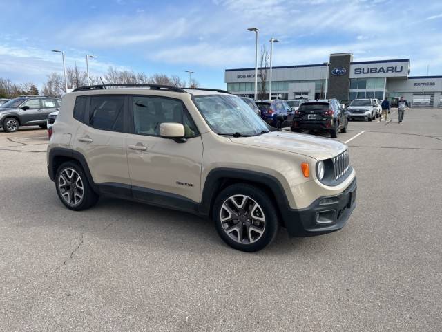 2016 Jeep Renegade Latitude FWD photo