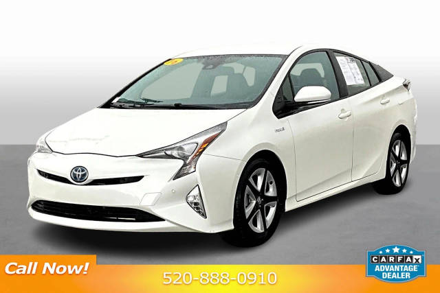 2016 Toyota Prius Four FWD photo