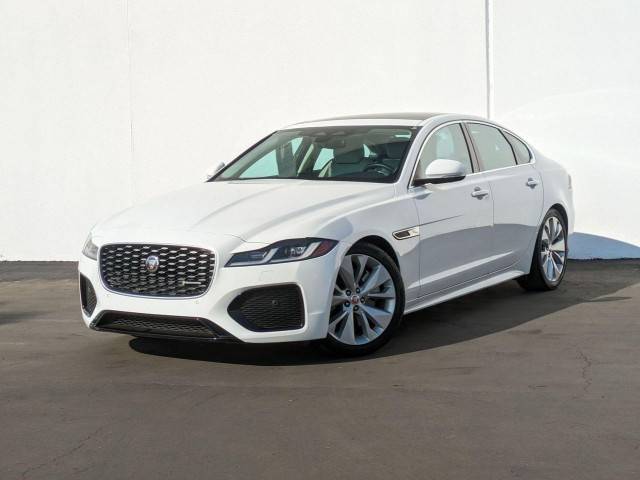 2022 Jaguar XF R-Dynamic SE AWD photo