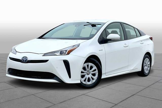 2022 Toyota Prius LE FWD photo