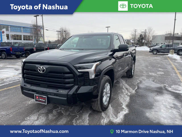 2022 Toyota Tundra SR5 4WD photo