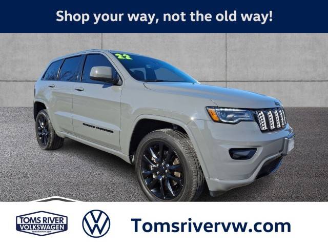 2022 Jeep Grand Cherokee Laredo X 4WD photo