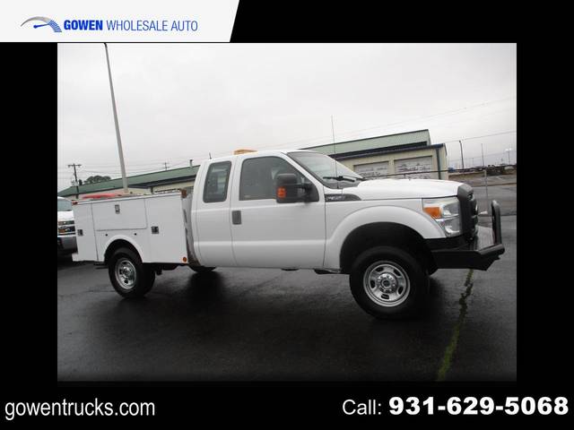 2016 Ford F-350 Super Duty XL 4WD photo