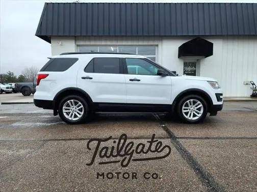 2016 Ford Explorer Base 4WD photo