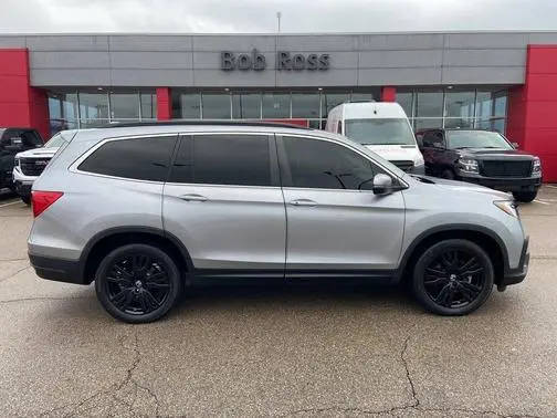 2022 Honda Pilot Special Edition FWD photo