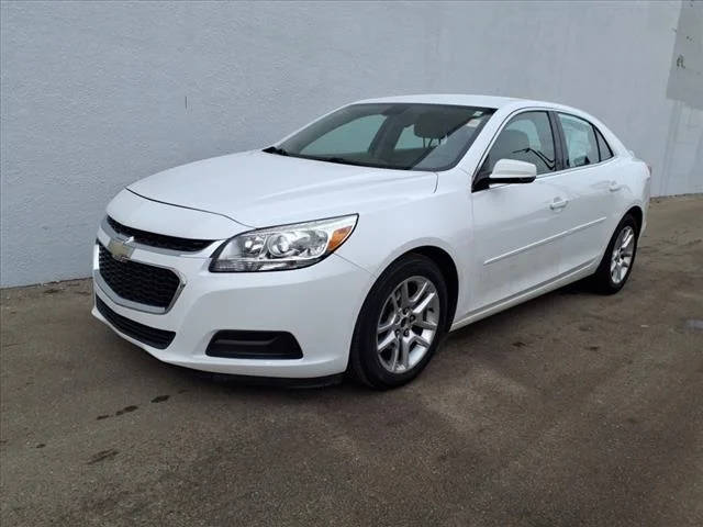 2015 Chevrolet Malibu LT FWD photo