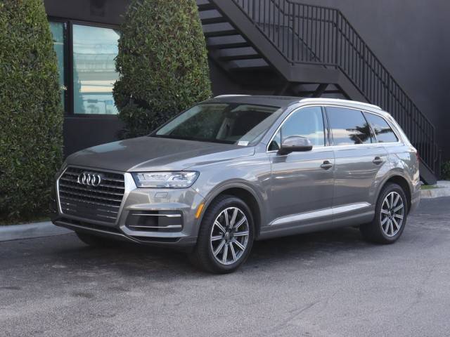 2017 Audi Q7 Prestige AWD photo