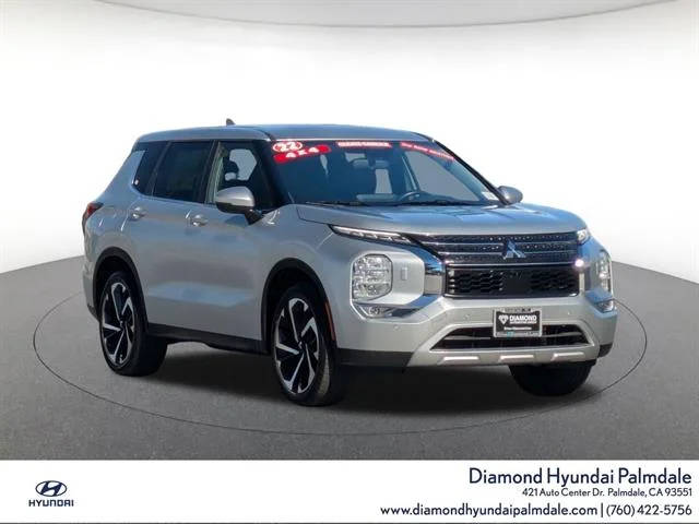 2022 Mitsubishi Outlander SE Launch Edition 4WD photo