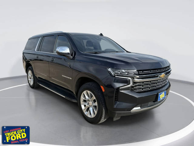 2023 Chevrolet Suburban Premier 4WD photo