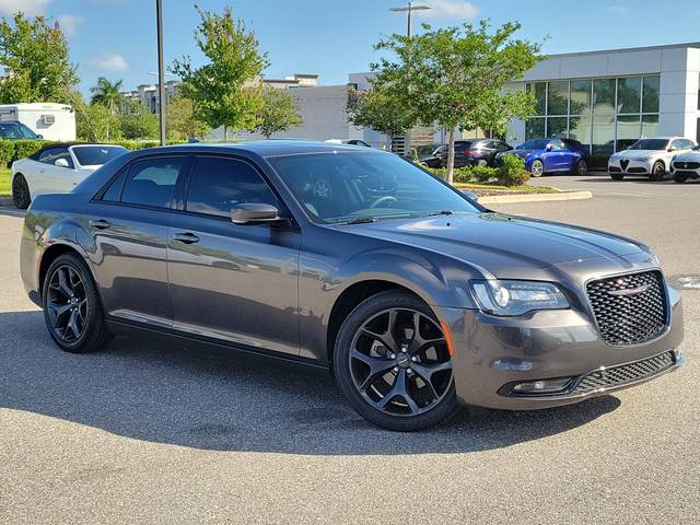 2023 Chrysler 300 300S RWD photo