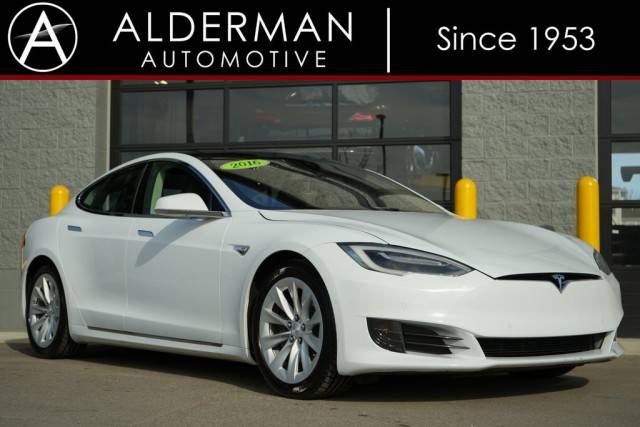 2016 Tesla Model S 75D AWD photo