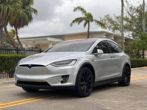 2018 Tesla Model X 75D AWD photo