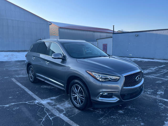 2017 Infiniti QX60  FWD photo