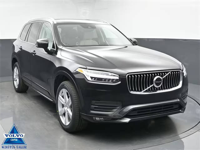 2020 Volvo XC90 Momentum AWD photo