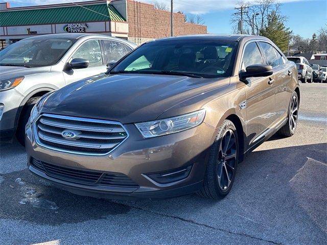 2015 Ford Taurus SEL FWD photo
