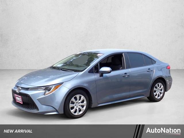 2021 Toyota Corolla LE FWD photo