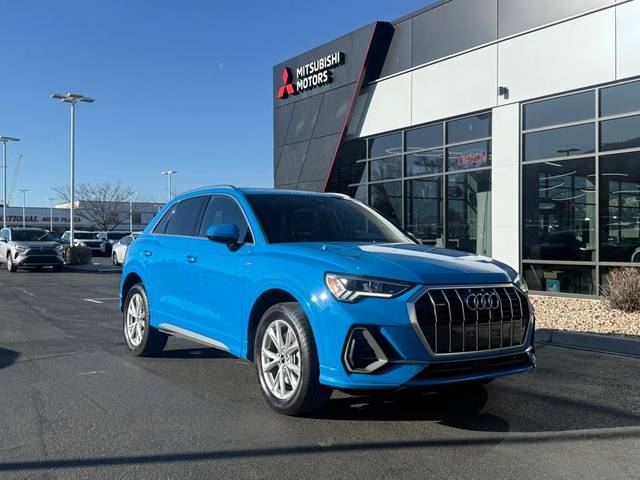 2023 Audi Q3 S line Premium AWD photo