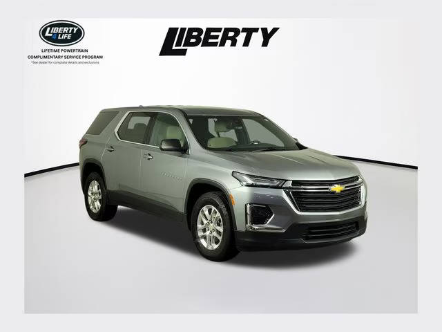 2023 Chevrolet Traverse LS FWD photo