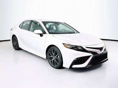 2022 Toyota Camry SE FWD photo