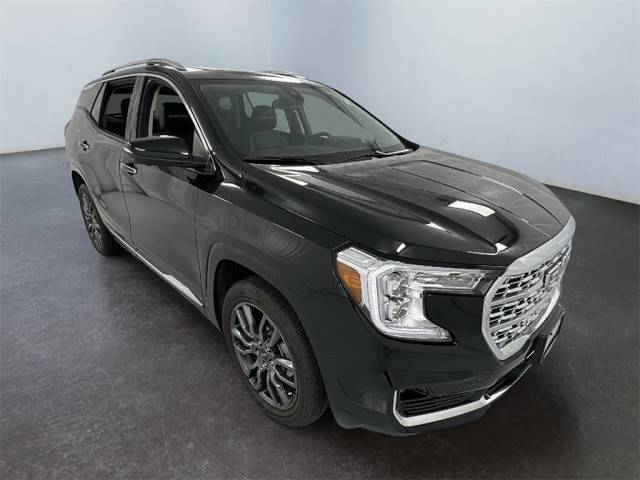 2023 GMC Terrain Denali AWD photo