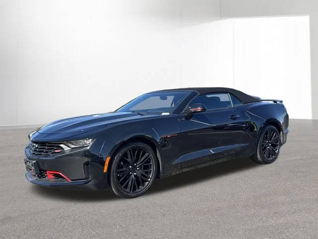 2022 Chevrolet Camaro 1LT RWD photo