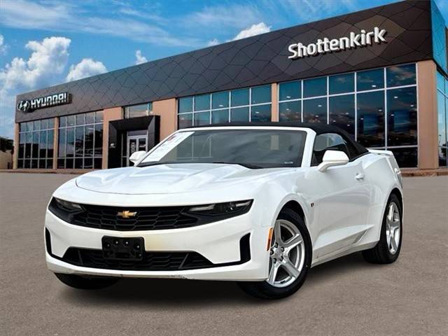 2020 Chevrolet Camaro 1LT RWD photo