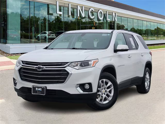 2021 Chevrolet Traverse LT Cloth FWD photo