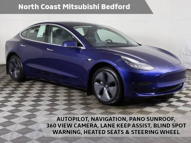 2019 Tesla Model 3 Mid Range RWD photo
