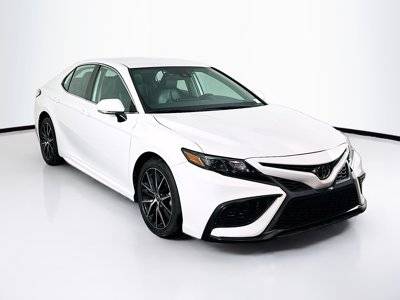 2022 Toyota Camry SE FWD photo