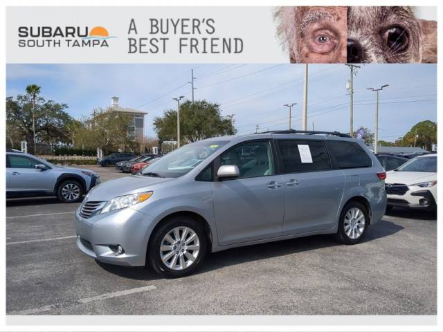 2015 Toyota Sienna XLE AWD photo