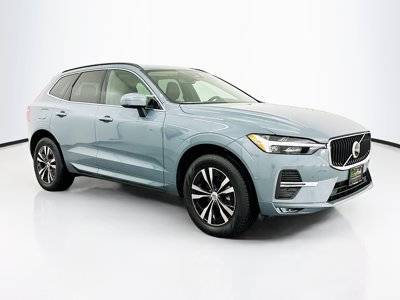 2023 Volvo XC60 Core AWD photo