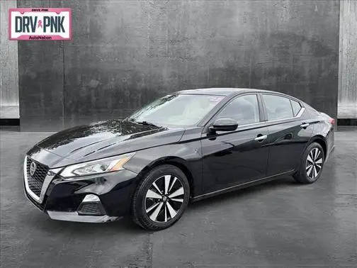 2022 Nissan Altima 2.5 SV FWD photo